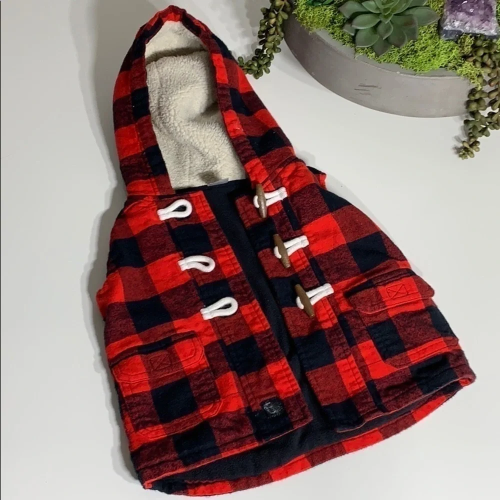 Carter’s plaid hooded fleece lined toggle vest kids 18 months lumberjack